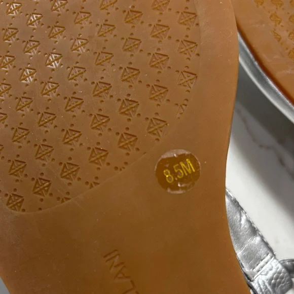 ANTONIO MELANI Metallic Silver Sandals - Picture 9 of 11